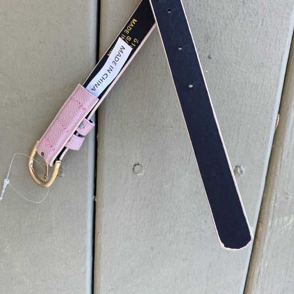 NWOT Light pink 3/4” width vegan belt with gold buckle, Size: S/M - Picture 5 of 6